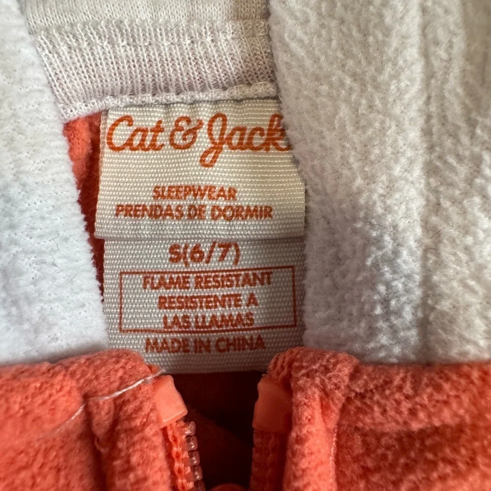 Bundle of 13  Kids Pajamas. Size Kids Small